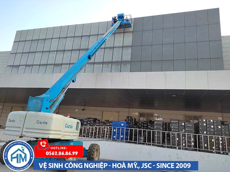 ve-sinh-cong-nghiep-hoamyjsc-01