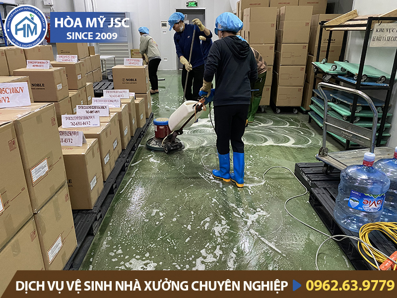 Vệ sinh sàn nhà xưởng định kỳ 1 năm/lần