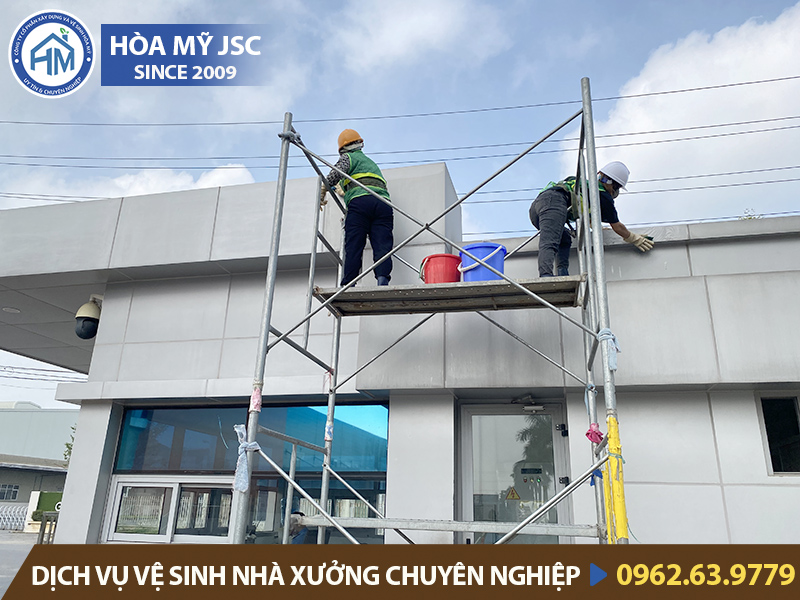 Dịch vụ vệ sinh nhà xưởng
